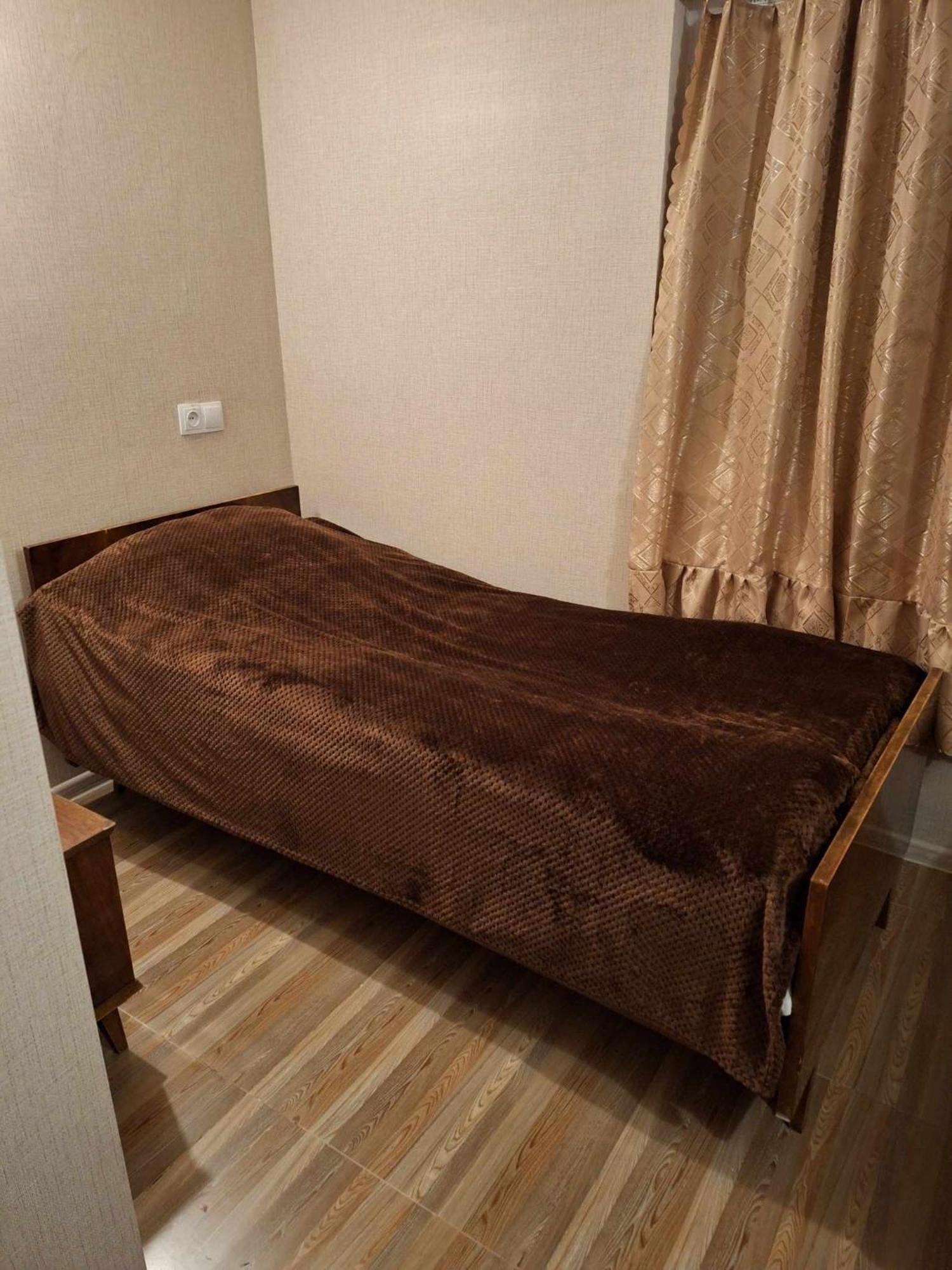 Lux-2-Or-1- Persons Irodion Evdoshvili Street #15 Kutaisi Exterior foto