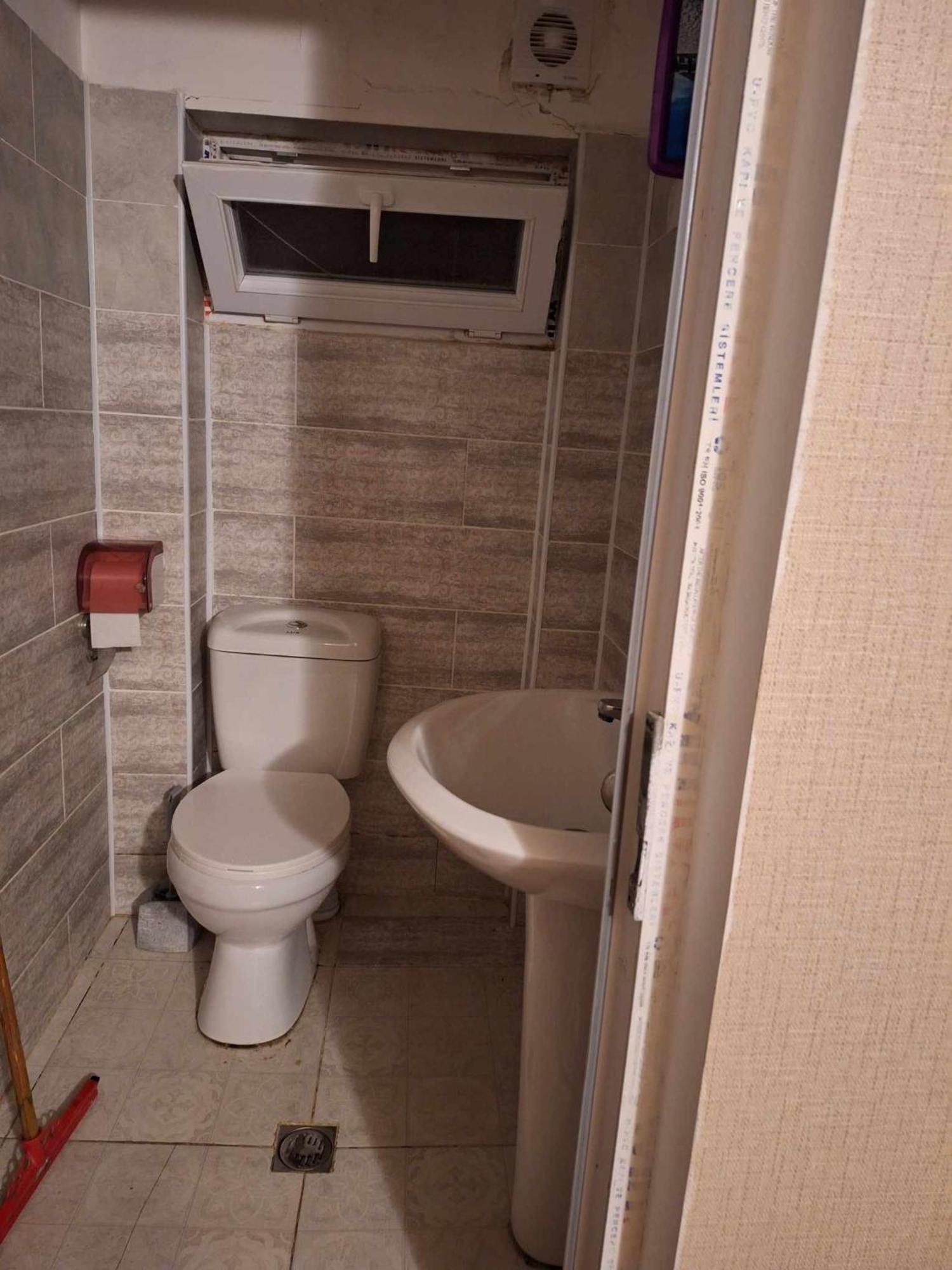 Lux-2-Or-1- Persons Irodion Evdoshvili Street #15 Kutaisi Exterior foto